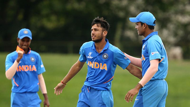 अंडर 19 वर्ल्डकप में रवि सबसे सफल गेंदबाज रहे हैं। उन्होंने 6 मैचों में 17 विकेट निकाले।