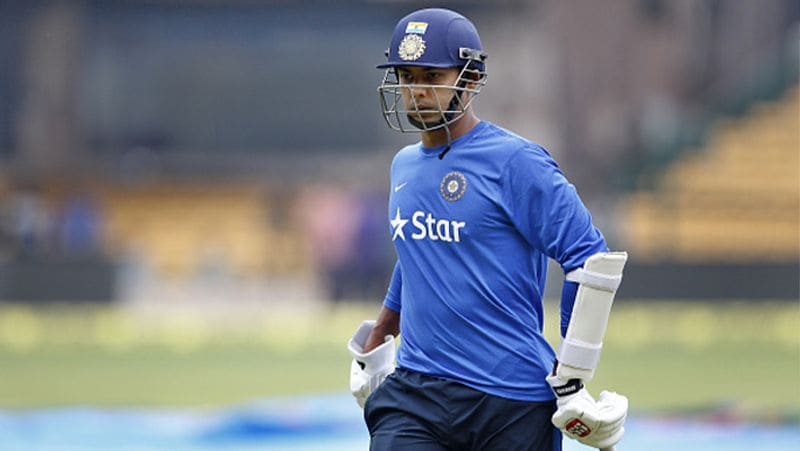 अच्छे के साथ-साथ बिन्नी के नाम खराब रिकॉर्ड भी शामिल है। T-20 में एक ओवर में सबसे ज्यादा रन देने के मामले में भी बिन्नी दूसरे स्थान पर हैं। उन्होंने वेस्टइंडीज के खिलाफ एक ओवर में 32 रन खर्चे थे। इसके बाद शिवम दुबे ने एक ओवर में 34 रन खर्च कर बिन्नी का रिकॉर्ड तोड़ा था।