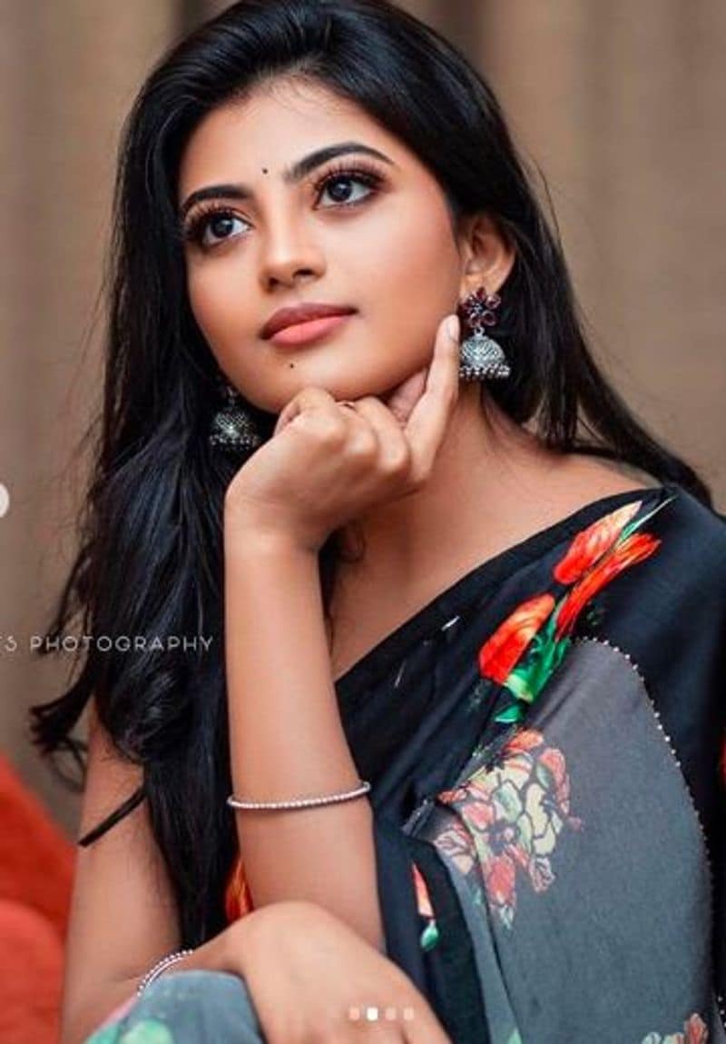 பார்க்க பார்க்க திகட்டாத அழகு