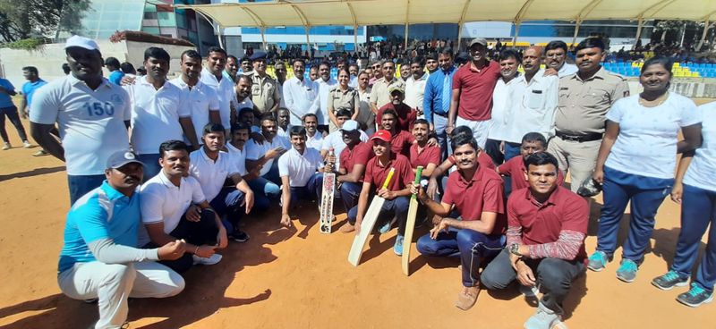 Rohini Katoch displayed her cricketing skills on field
