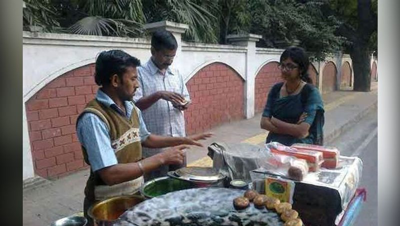 अरविंद केजरीवाल को डायबिटीज है। इस कारण उन्हें अपनी डाइट मेंटेन करनी पड़ती है।