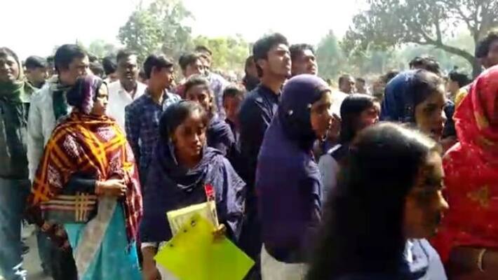 More girl appears for class ten Madrasa exams in Murshidabad More girl appears for class ten Madrasa exams in Murshidabad