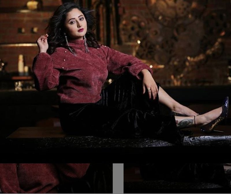 sindhu bairavi serial actress reshmi desai hot photo gallery