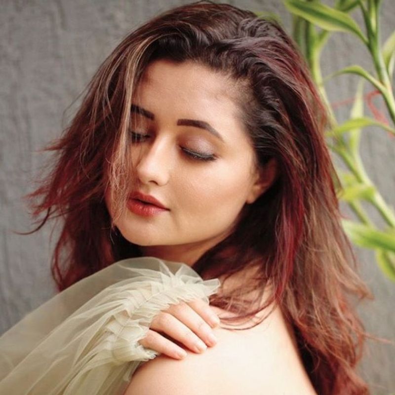 sindhu bairavi serial actress reshmi desai hot photo gallery