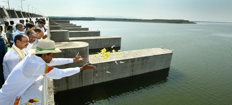 cm kcr visited kaleshwaram project