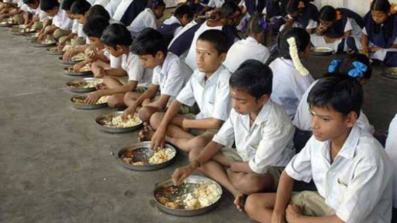 tamilnadu government school students morning food...edappadi palanisamy action