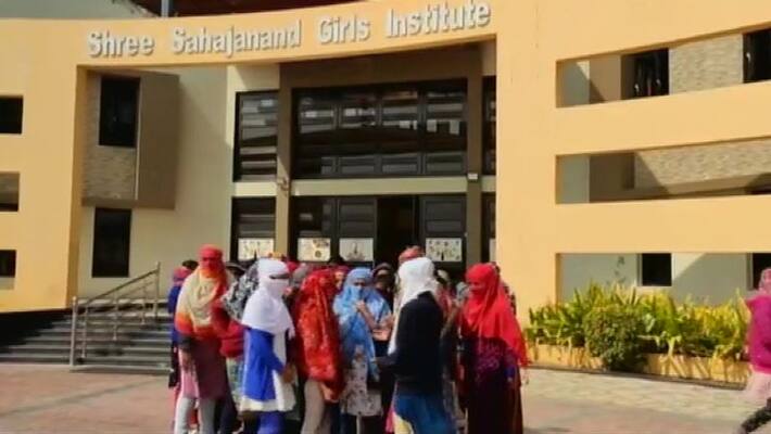 girl students of SSGI were asked to remove innerwear in Bhuj Gujarat KPP girl students of SSGI were asked to remove innerwear in Bhuj Gujarat KPP