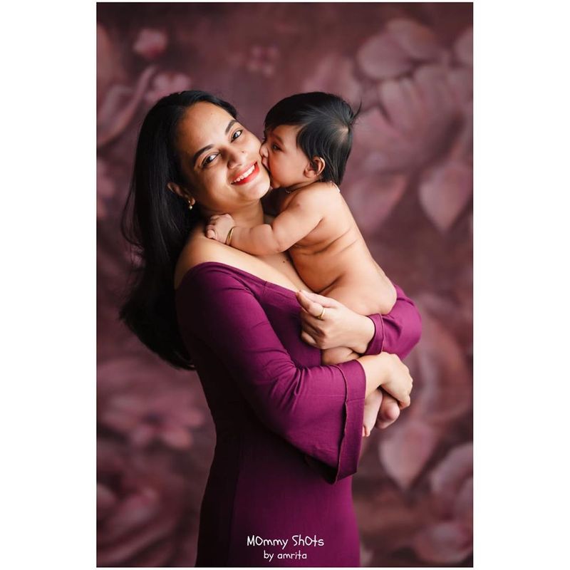 Big Boss Fame Suja Varunee Lover Day Special Photo Shoot