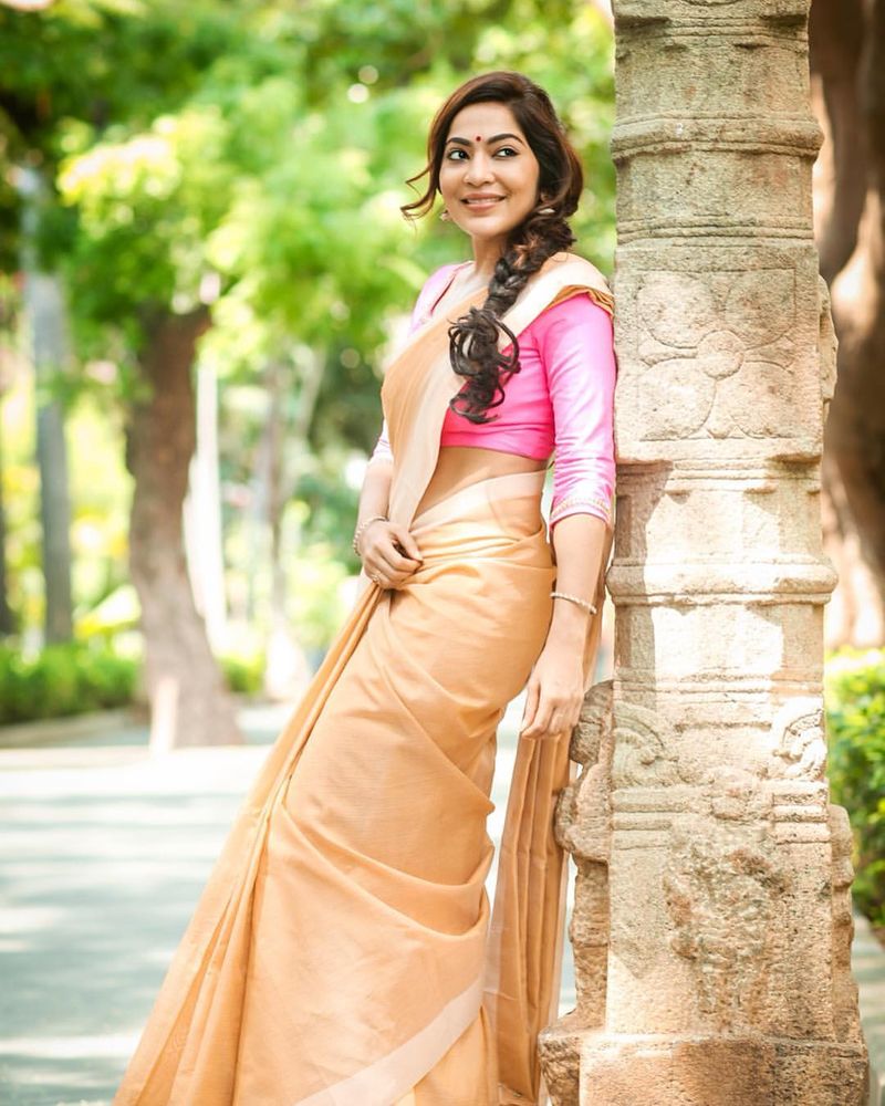 Actress VJ Ramya Hot Photo Shoot Collection