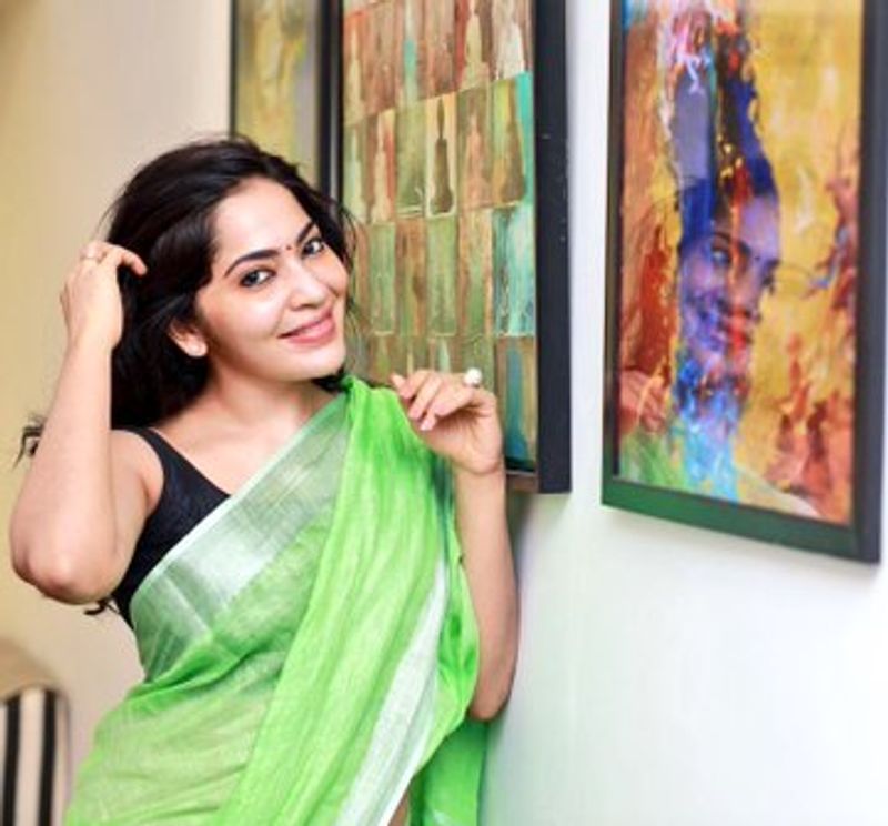 Actress VJ Ramya Hot Photo Shoot Collection