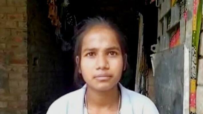 Student alleges cut money issue in kanyashree Student alleges cut money issue in kanyashree