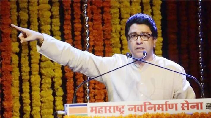 Raj Thackeray lashed out at Shiv Sena, saying he has changed his policies and reached power kpm Raj Thackeray lashed out at Shiv Sena, saying he has changed his policies and reached power kpm