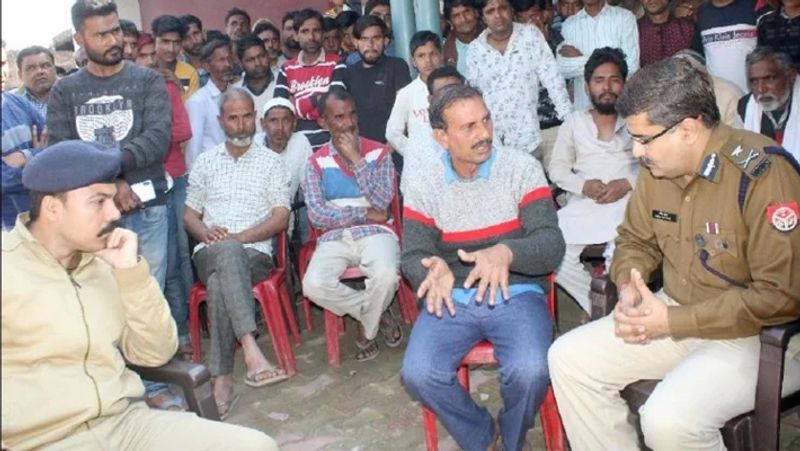 मृतका के पति ने पत्नी पर बच्चों की हत्या कर आत्महत्या का आरोप लगाया था, जोकि पोस्टमॉर्टम रिपोर्ट के अनुसार गलत साबित हुआ। पुलिस इस केस को सॉल्व करने के बहुत करीब है। जल्द ही इसका खुलासा हो जाएगा। मौके पर महिला की चूड़ियां टूटी पड़ी थी जिससे लगता है उसका और हत्यारोपी के बीच संघर्ष भी हुआ था।