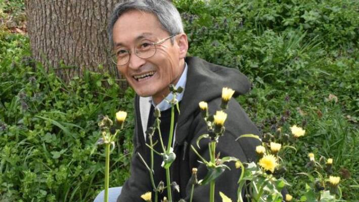 to save nature a Japanese photographer poops outdoors for 45 years to save nature a Japanese photographer poops outdoors for 45 years