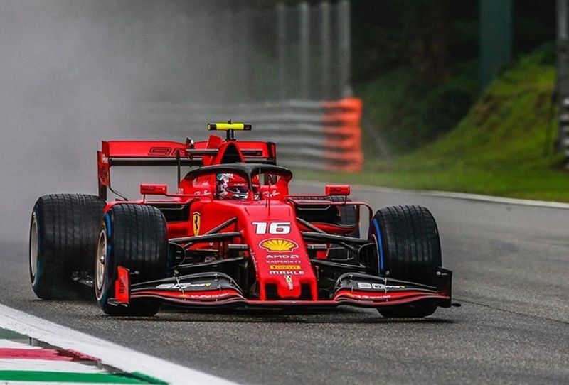 Indias first formula 1 race track buddh international circuit sealed for payment due