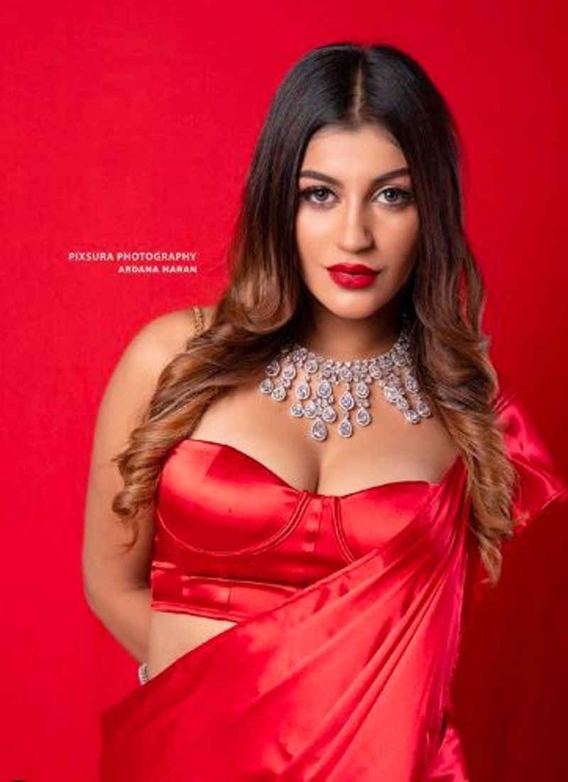 tamil heroines red color hot dress photo gallery