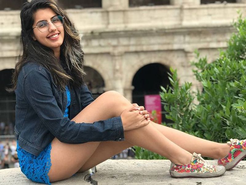 Taapsee Pannu sister Shagun sexy photos