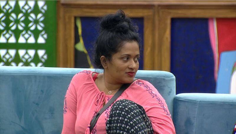 who will be the three  friends even out from bigg boss house veena says to manju