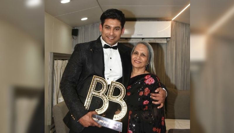 এরপরেই লাইমলাটের থেকে কিছুটা সময় দূরে চলে যান। আবারও ফিরে আসেন বিগবস সিজন ১৩-এর হাত ধরে। এখানে আসার পর আবারও লাইমলাইটে ফিরে আসেন তিনি। বিগবস১৩ হাউসের সমস্ত প্রতিযোগীদের পিছনে ফেলে জিতে ফেলেন বিগবস১৩ সেরা শিরোপা। আর জিতে নেন ৪০ লক্ষ টাকা পুরষ্কার মূল্য।