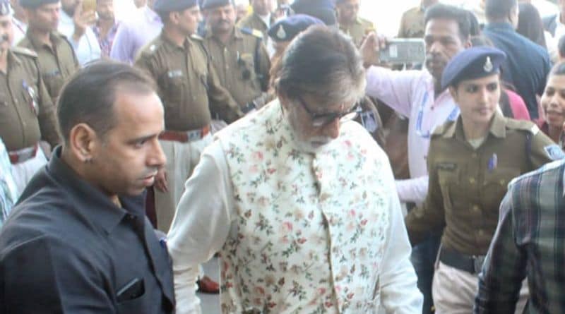 बता दें कि अभिषेक और ऐश्वर्या भी कई बार अपनी नानी से मिलने भोपाल आते रहे हैं। वे इंदिरा के जन्मदिन पर 2013 में भी यहां आए थे। इंदिरा भोपाल में अब अकेले रहती हैं। जया बच्चन नवरात्र पर कई बार भोपाल के काली बाड़ी मंदिर में सिंदूर खेला कार्यक्रम में आ चुकी हैं।