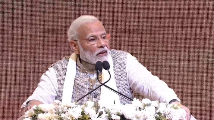 Varanasi rickshaw puller invites PM Modi to daughters wedding Varanasi rickshaw puller invites PM Modi to daughters wedding