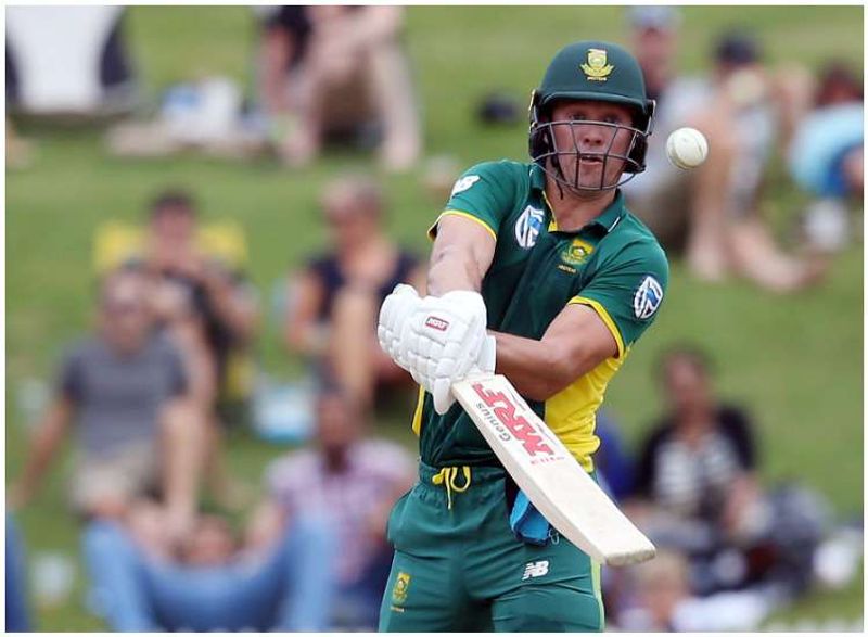Right-hander turns left-handed