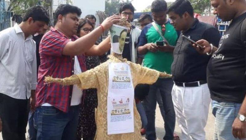 amia University student sues Delhi police for Rs 1 crore Viral Video