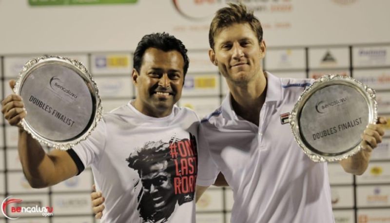Leander Paes and Matthew Ebden pose with their runners-up plaques