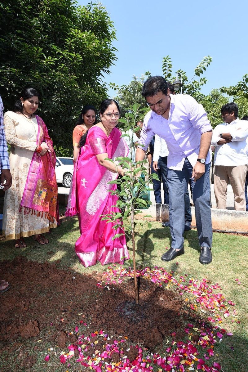 Telangana CM KCR Birthday Celebrations Special