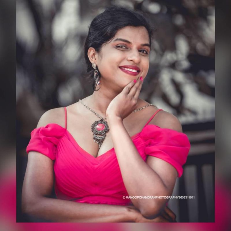 Post this, Jomol came to the fore to tell the world that hers was the first nude maternity photoshoot in Kerala