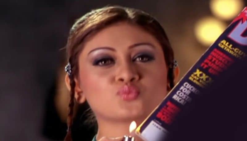 কাঁটা লাগা রিমেক গানের তালে নেচে জনপ্রিয় হয়েছিলেন শেফালি জারিওয়ালা।