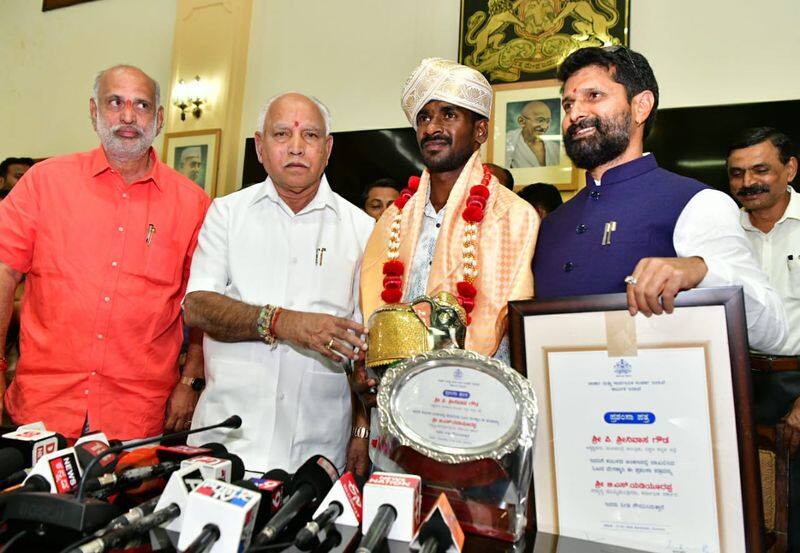 Kambala racer Sinivas Gowda was felicitated by Karnataka CM BS Yediyurappa