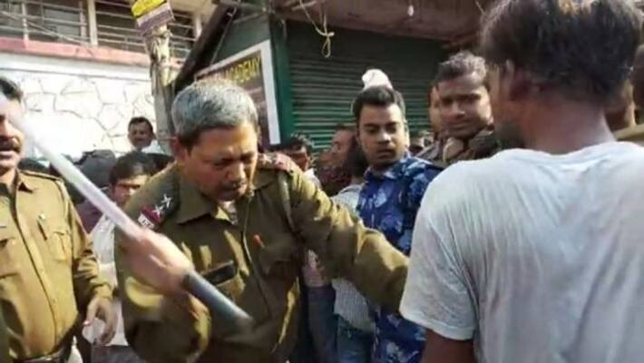 Amid lockdown, police are becoming furious Amid lockdown, police are becoming furious