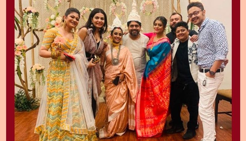 সোনার গহনা থেকে শুরু করে শাড়ি, মল্লিকার লুক ছিল এদিন চোখে পড়ার মতন।
