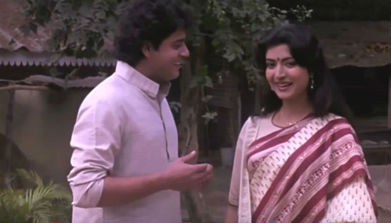 <p>তাঁর প্রথম স্ত্রী ছিলেন দেবশ্রী। দেবশ্রী ও প্রসেনজিৎ-এর কোনও সন্তান ছিল না। এরপর তিনি বিয়ে করেন অপর্না ঠাকুরতা। </p>