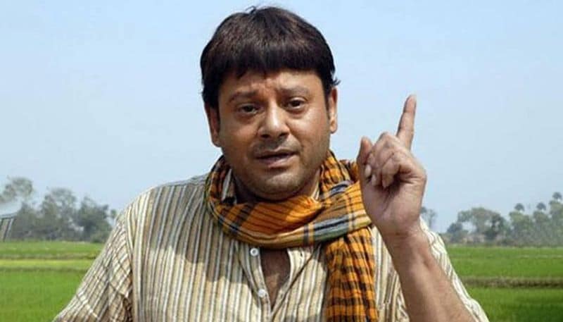 দীর্ঘদিন ধরে স্নায়ু রোগে ভুগছিলেন তাপস পাল। সমস্যা হত কথা বলতে, চলা ফেরা করতে।