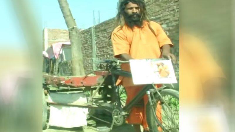 PM Modi Meets Rickshaw Puller Who Invited Him To Daughter's Wedding