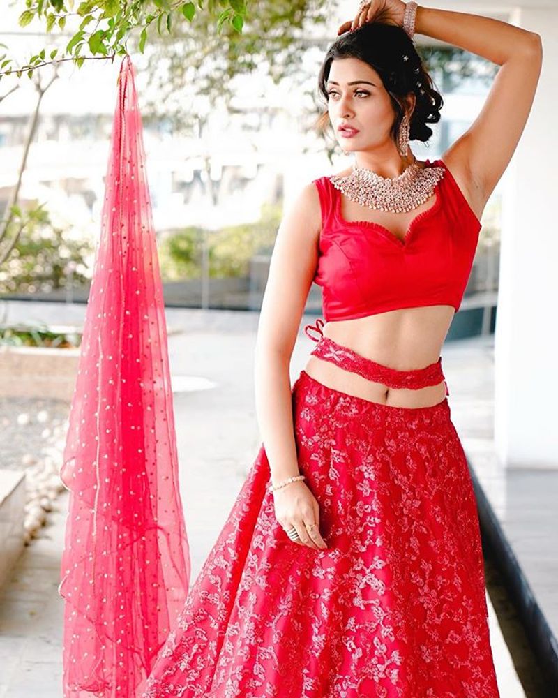 Heroine Payal Rajput Latest Hot Photos