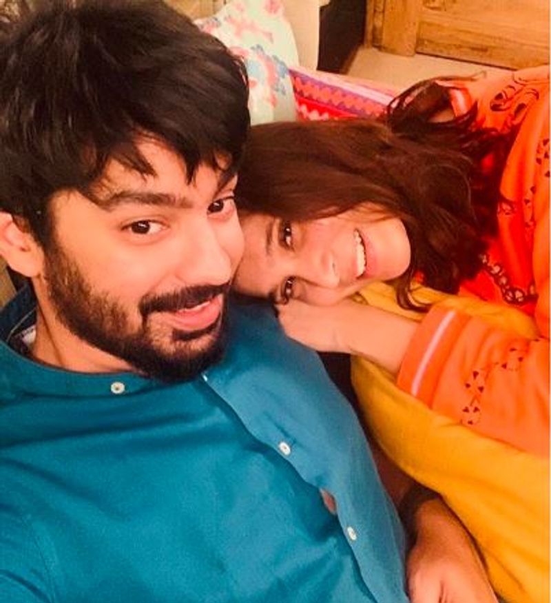 actor biggboss mahat celebrate birthday for his year her wife photo gallery
