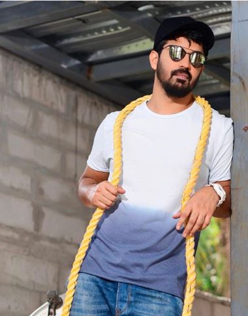 actor biggboss mahat celebrate birthday for his year her wife photo gallery