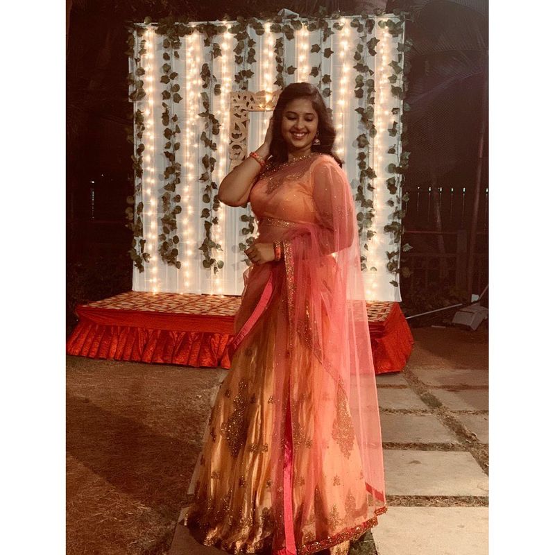 tollywood anchor kaumudi nemani instagram photos