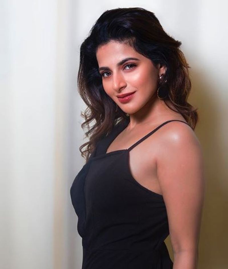 nansirithal movie actress aishwarya menon latest photo gallery