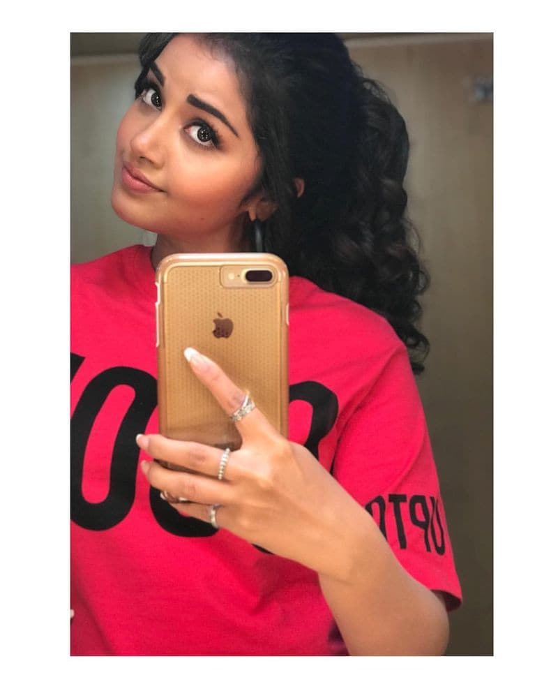Actress Anupama Parameshwaran Childwood to latest Photo Collection