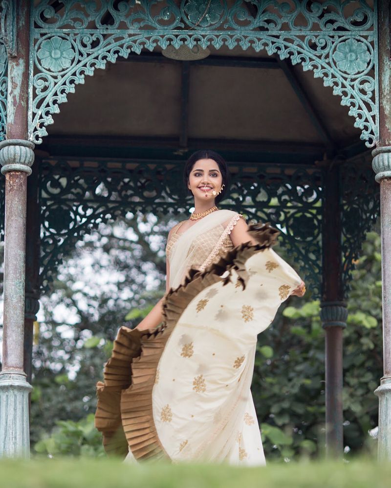 Actress Anupama Parameshwaran Childwood to latest Photo Collection