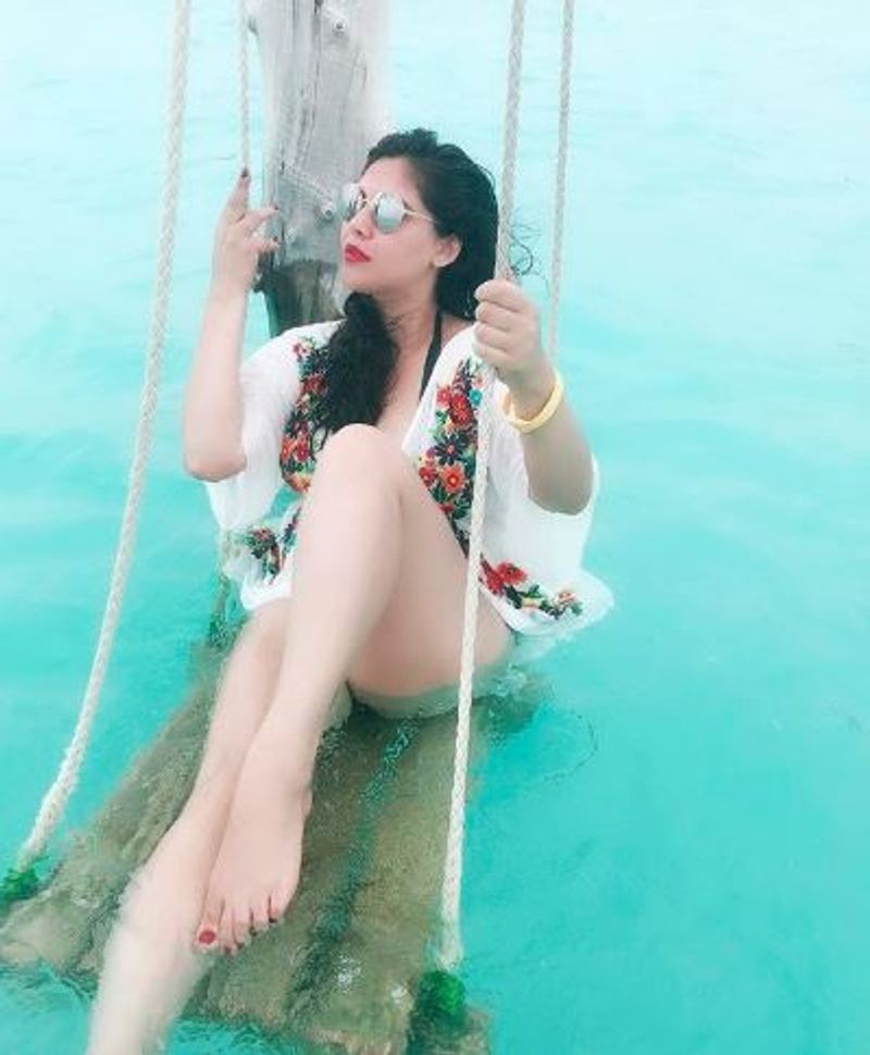 actress sherin hot bikini photo gallery
