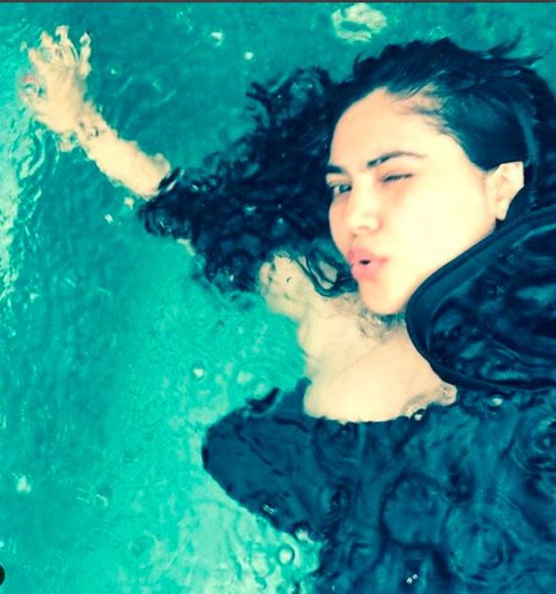 actress sherin hot bikini photo gallery