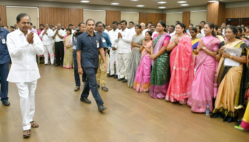 Telangana CM KCR Meeting with MLA'S, Collectors