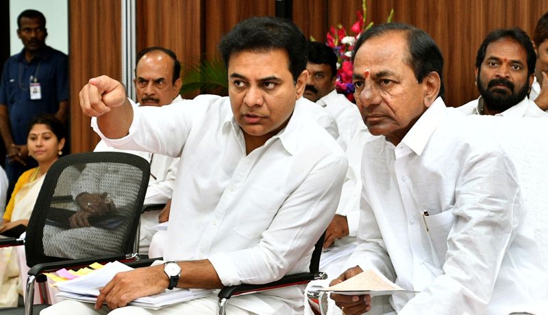 Telangana CM KCR Meeting with MLA'S, Collectors