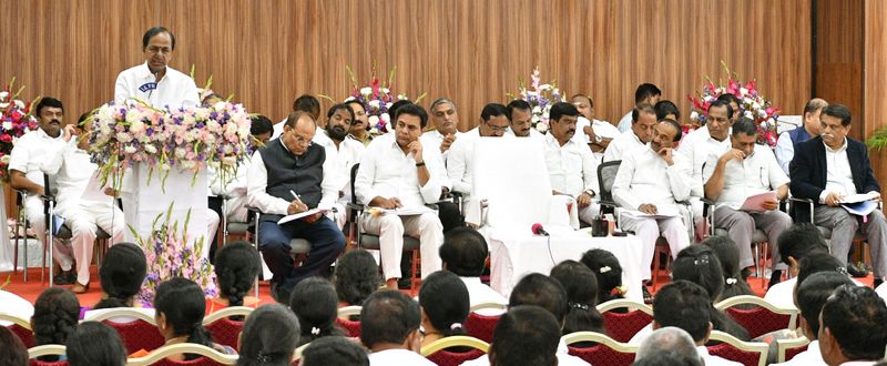 Telangana CM KCR Meeting with MLA'S, Collectors