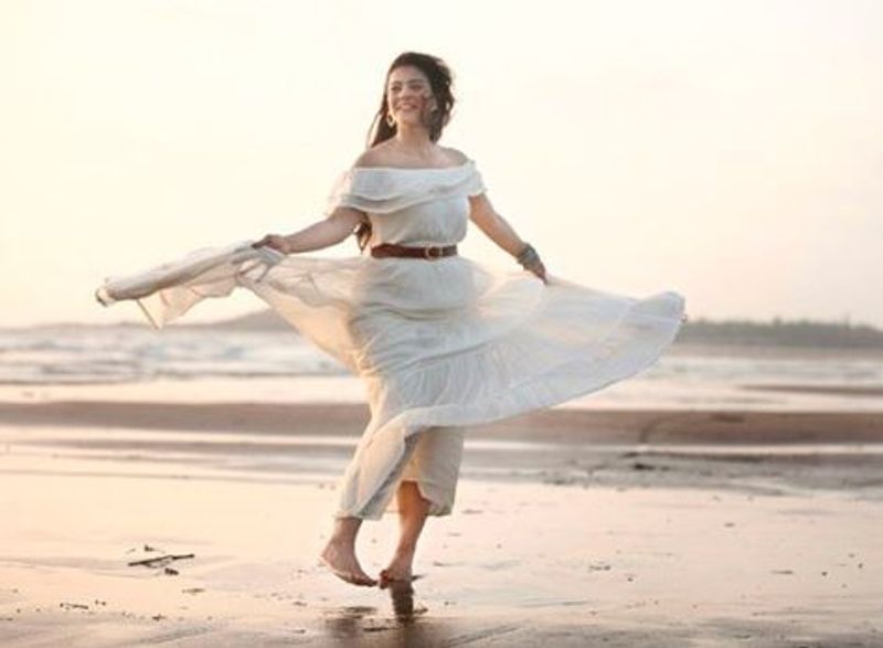actress kajol awesome photo for evergreen look photo gallery